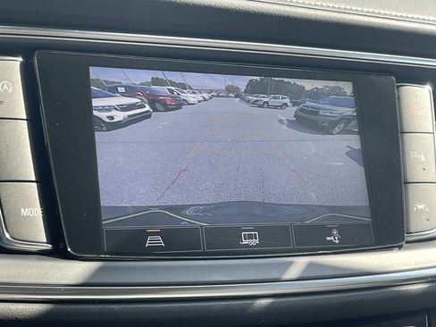 Used 2023 Buick Enclave Essence w/ Experience Buick Package image 22