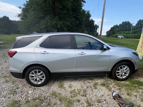 Used 2022 Chevrolet Equinox LT FWD image 7