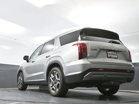 Used 2024 Hyundai Palisade SEL AWD/4WD image 55