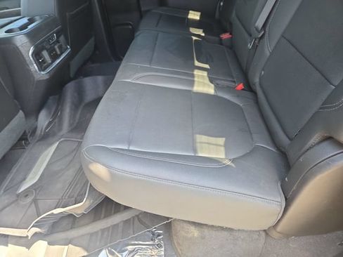 Used 2019 Chevrolet Silverado 1500 LTZ w/ LTZ Premium Package AWD/4WD image 32