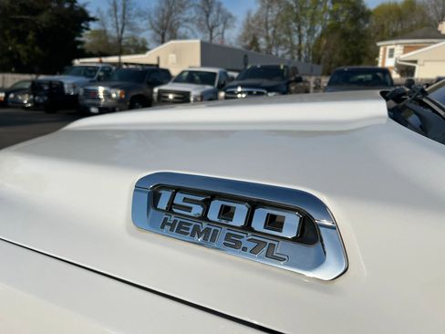Used 2019 RAM 1500 Big Horn AWD/4WD image 23