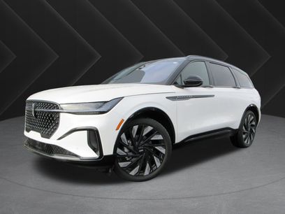 Used 2025 Lincoln Nautilus Reserve