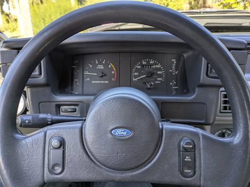 Used 1989 Ford Mustang GT RWD image 25