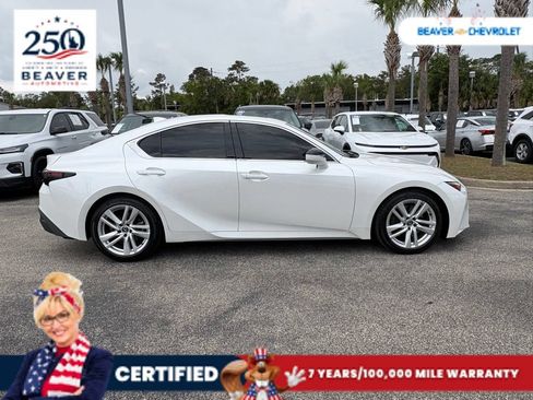 Used 2023 Lexus IS 300 w/ Comfort Package RWD image 8