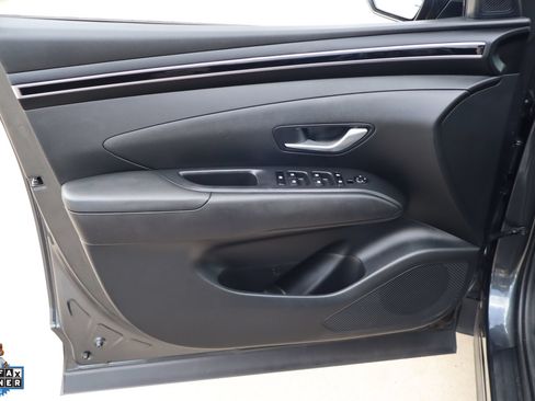 Used 2022 Hyundai Tucson SEL FWD image 12