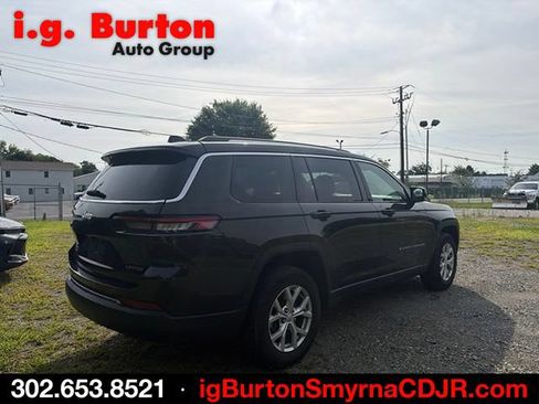 Used 2023 Jeep Grand Cherokee L Limited AWD/4WD image 5