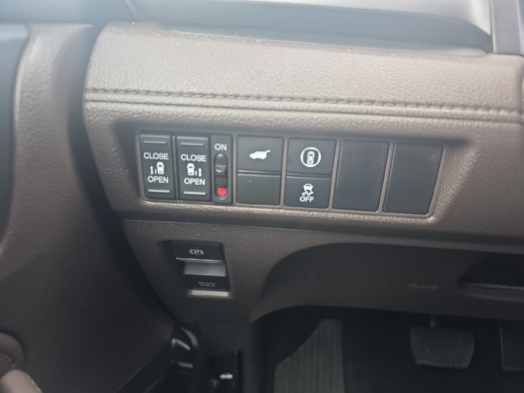 Used 2024 Honda Odyssey EX-L image 23