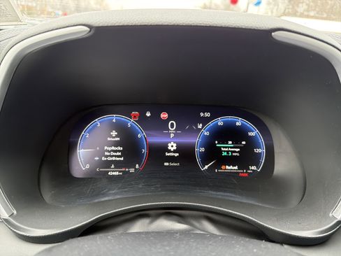 Used 2024 Toyota Highlander Limited image 17