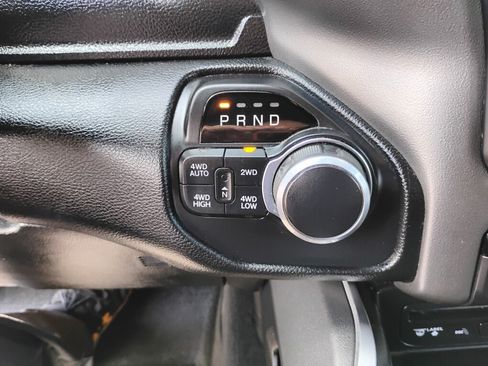 Used 2019 RAM 1500 Big Horn AWD/4WD image 20