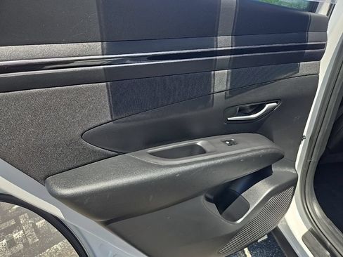 Certified 2023 Hyundai Tucson SEL w/ Convenience Package AWD/4WD image 38
