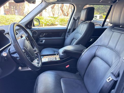 Used 2020 Land Rover Range Rover HSE image 5