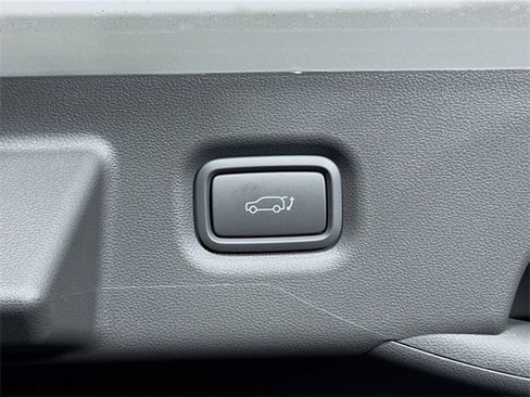 New 2025 Hyundai Ioniq 5 SEL image 43