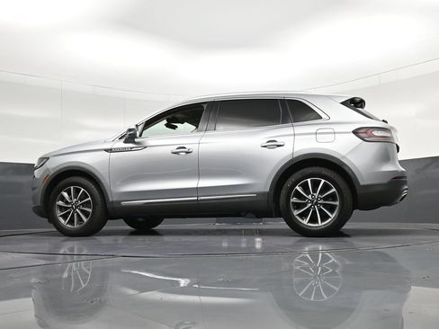 Used 2021 Lincoln Nautilus FWD image 37