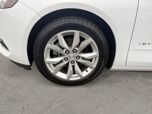 Used 2018 Chevrolet Impala LT image 14