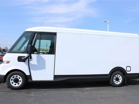 New 2025 Chevrolet Brightdrop 600 image 6