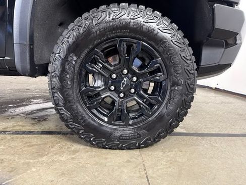 Used 2026 Chevrolet Silverado 1500 ZR2 AWD/4WD image 10