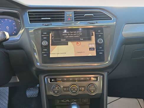 Used 2020 Volkswagen Tiguan SEL image 7