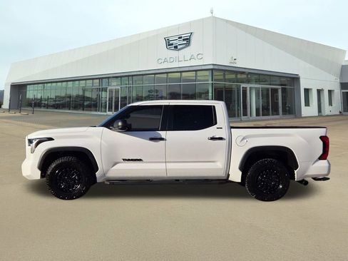 Used 2026 Toyota Tundra SR5 image 3