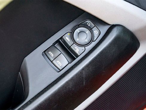 Used 2023 Chevrolet Camaro LT image 11