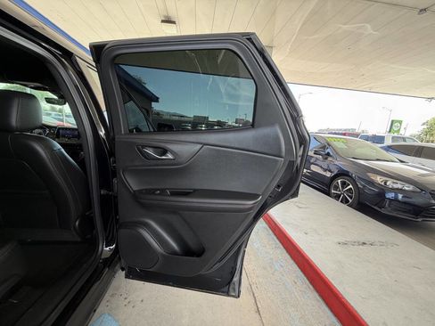 Used 2020 Chevrolet Blazer RS FWD image 17