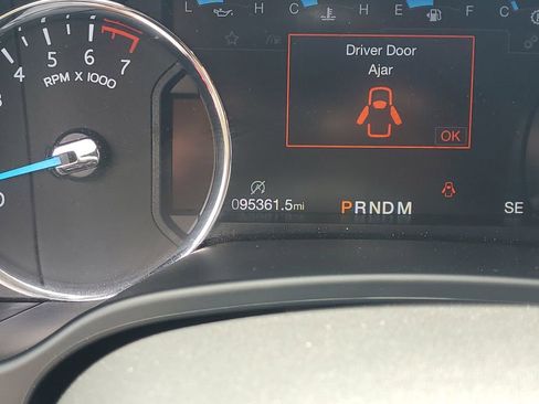 Used 2019 Ford Expedition Max Platinum AWD/4WD image 27