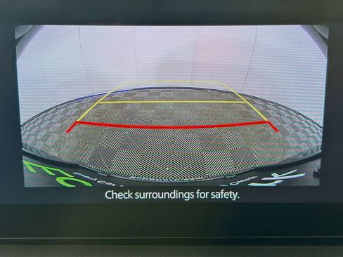 Used 2025 MAZDA MAZDA3 s image 22