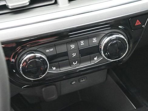 New 2026 Chevrolet Trax ACTIV w/ Driver Confidence Package image 32