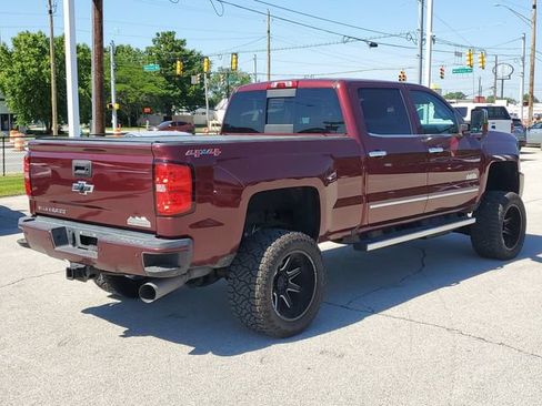 Used 2017 Chevrolet Silverado 2500 High Country w/ Duramax Plus Package AWD/4WD image 6