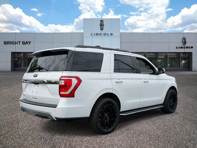 Used 2020 Ford Expedition XLT w/ Equipment Group 202A AWD/4WD image 5