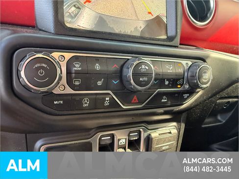 Used 2022 Jeep Gladiator Rubicon w/ LED Lighting Group AWD/4WD image 21
