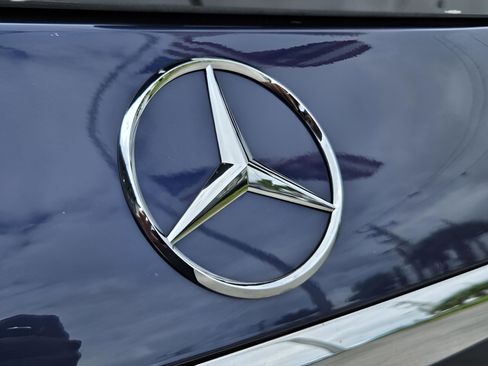 New 2026 Mercedes-Benz GLS 450 4MATIC image 30