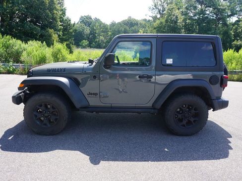 Used 2020 Jeep Wrangler Sport AWD/4WD image 17