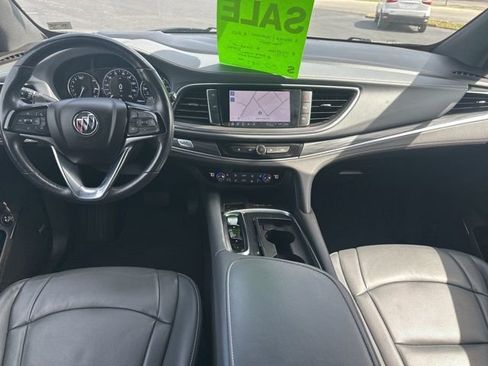 Used 2024 Buick Enclave Premium image 41