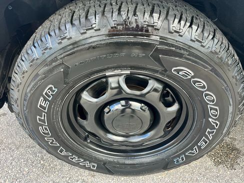 Used 2016 Ford F150 XL image 25