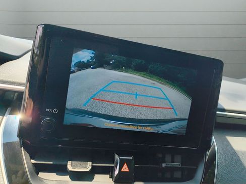 Used 2024 Toyota Corolla SE image 18