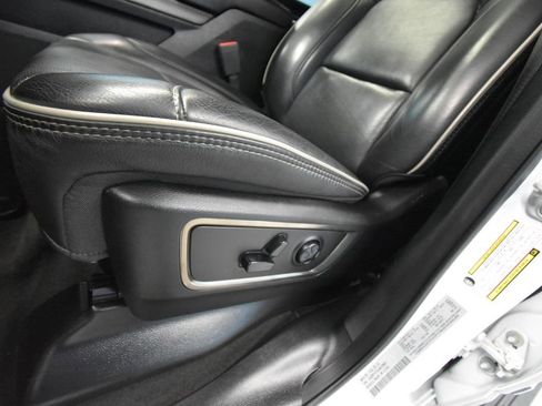 Used 2020 RAM 1500 Limited AWD/4WD image 6
