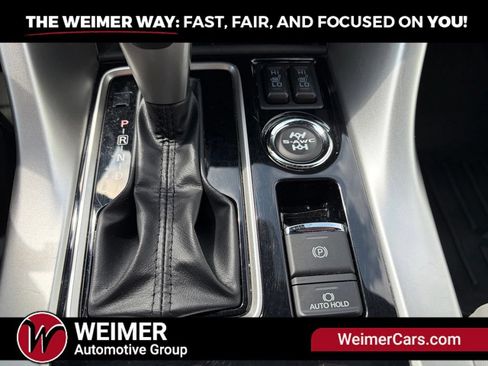 Used 2023 Mitsubishi Eclipse Cross SEL AWD/4WD image 27