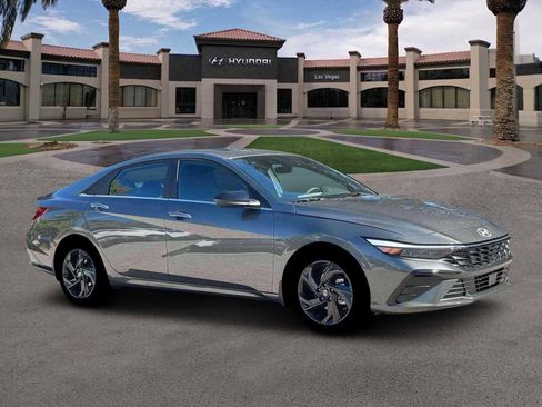 New 2026 Hyundai Elantra SEL Sport Premium FWD image 10