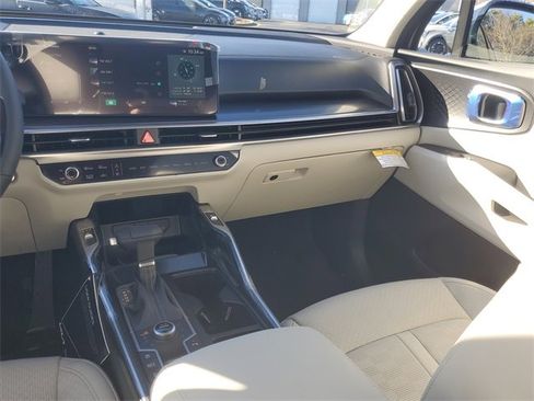 New 2026 Kia Sorento S image 13