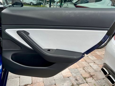 Used 2020 Tesla Model 3 Performance image 47