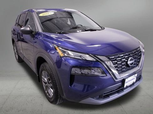 Used 2023 Nissan Rogue S image 8