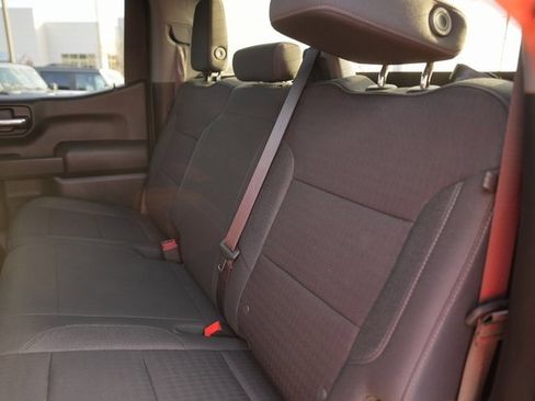 Used 2022 Chevrolet Silverado 1500 Custom image 13