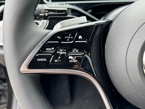 Used 2025 Mercedes-Benz E 350 Sedan image 22