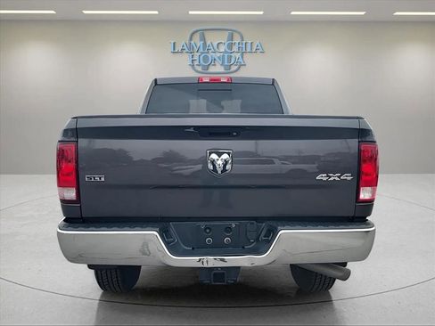 Used 2017 RAM 2500 SLT w/ Snow Chief Group AWD/4WD image 4