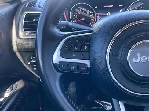 Used 2019 Jeep Compass Trailhawk image 11