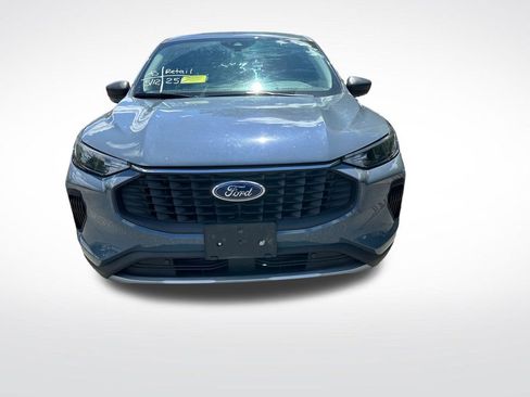 Certified 2023 Ford Escape Active AWD/4WD image 12