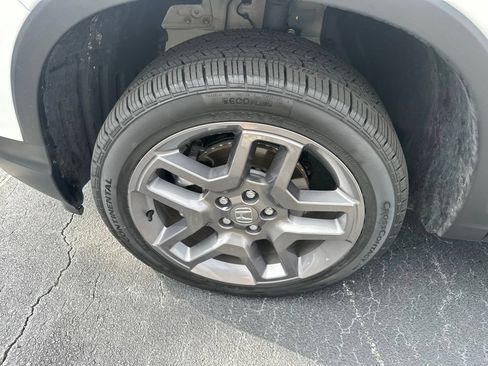 Used 2023 Honda Passport EX-L image 10