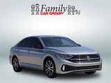 Used 2023 Volkswagen Jetta Sport image 2
