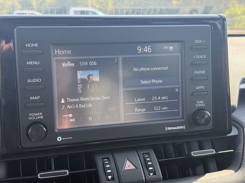 Used 2021 Toyota RAV4 XLE Premium AWD/4WD image 36