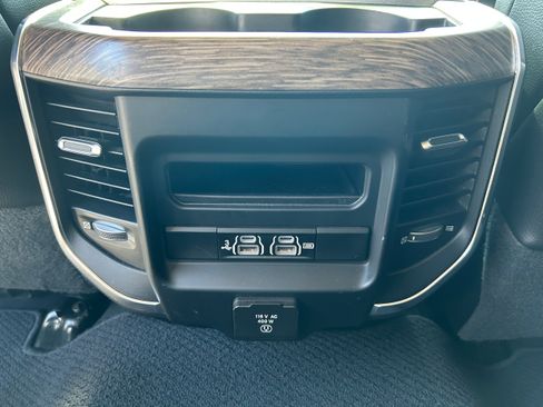 Used 2020 RAM 2500 Laramie image 16